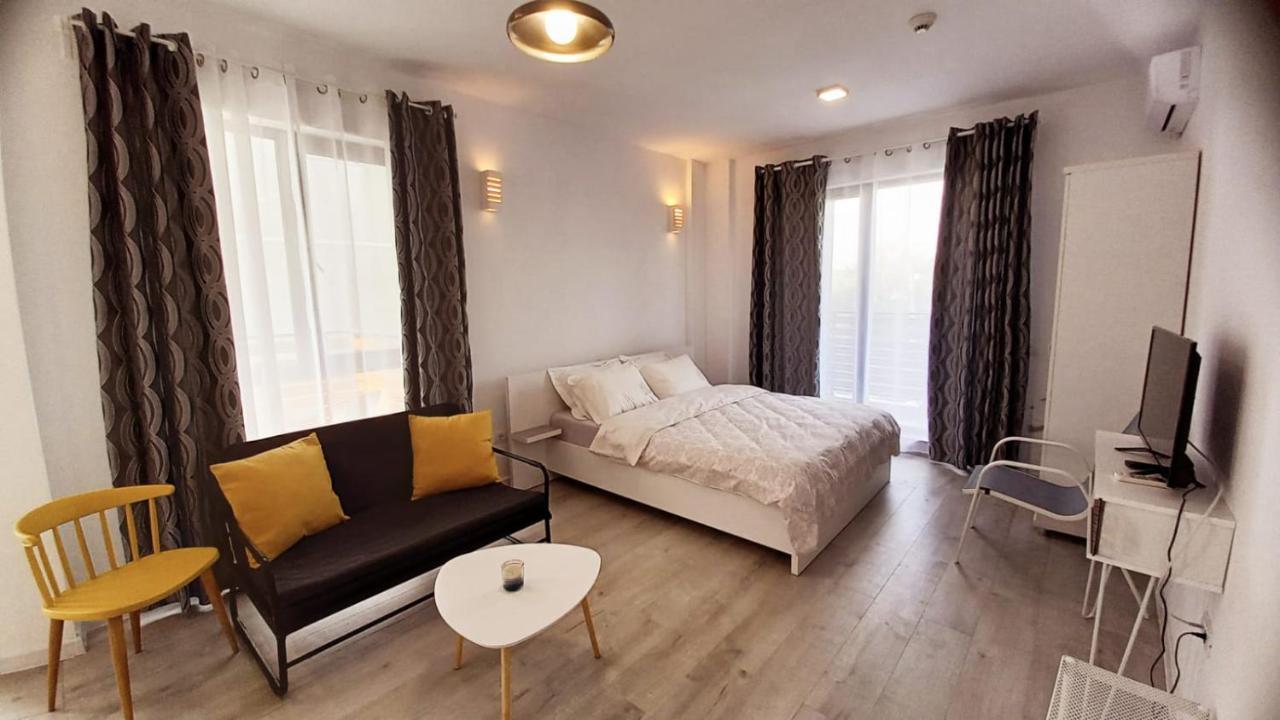 Mika Studios Eforie Nord Luaran gambar